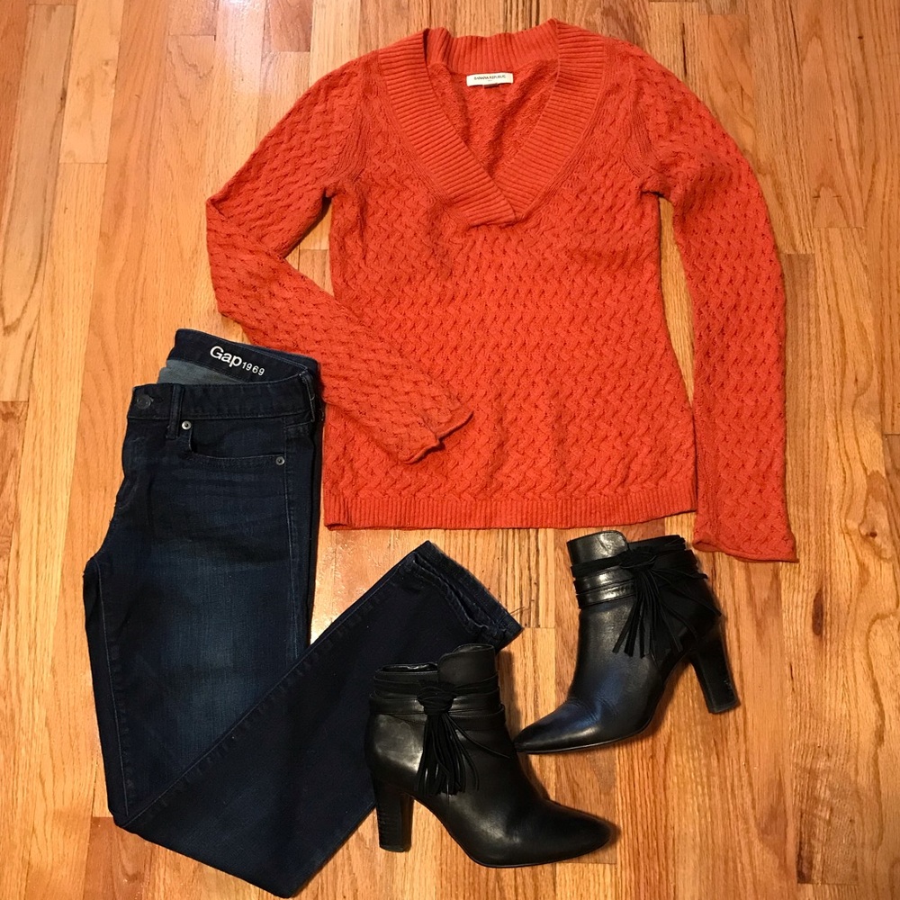VNeck Banana Republic Sweater